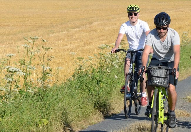 Accompanied cycling tours