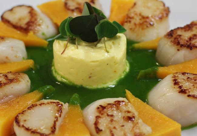 Fast fried scallops