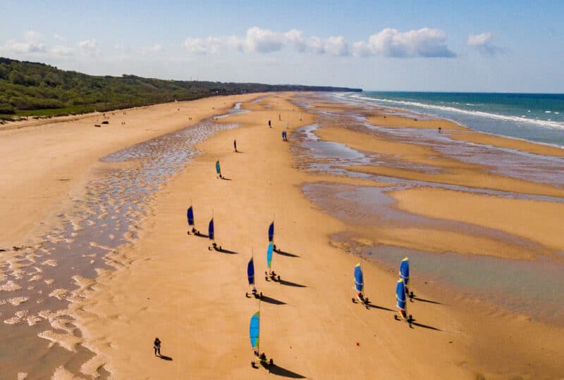 CHAR A VOILE omaha beach